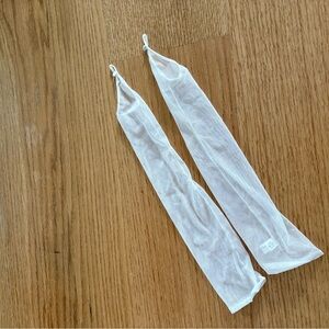 Cornelia James bridal gloves